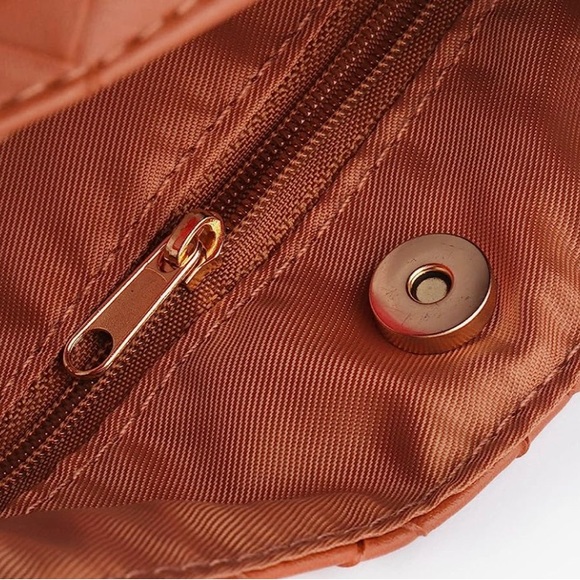 VIANZE 
Wrist Bag Knot Bag Portable Purse Soft PU Leather. New!! - Picture 6 of 8